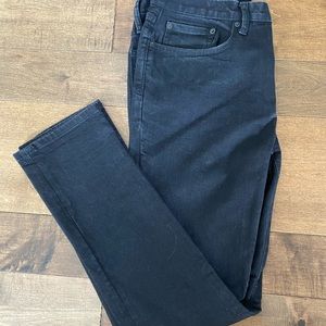 Black Skinny Jeans: W 32 L 30
